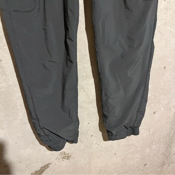 Eddie Bauer Polar Fleece Lined Jogger Pants Women Sz 8 Flannel Cargo Pockets - Picture 3 of 12